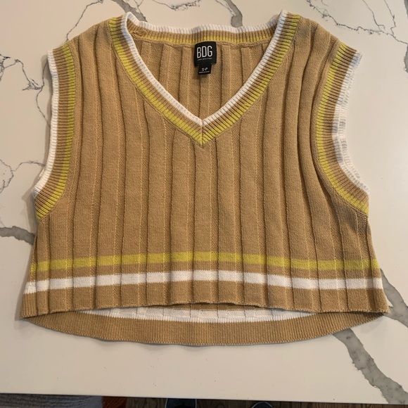 BDG Sweaters - BDG VEST